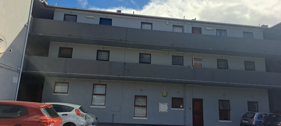 2 Bedroom Property for Sale in Wynberg Western Cape